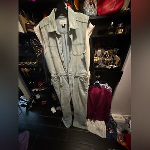Current Elliott denim jumpsuit this it oversize will fit US 8